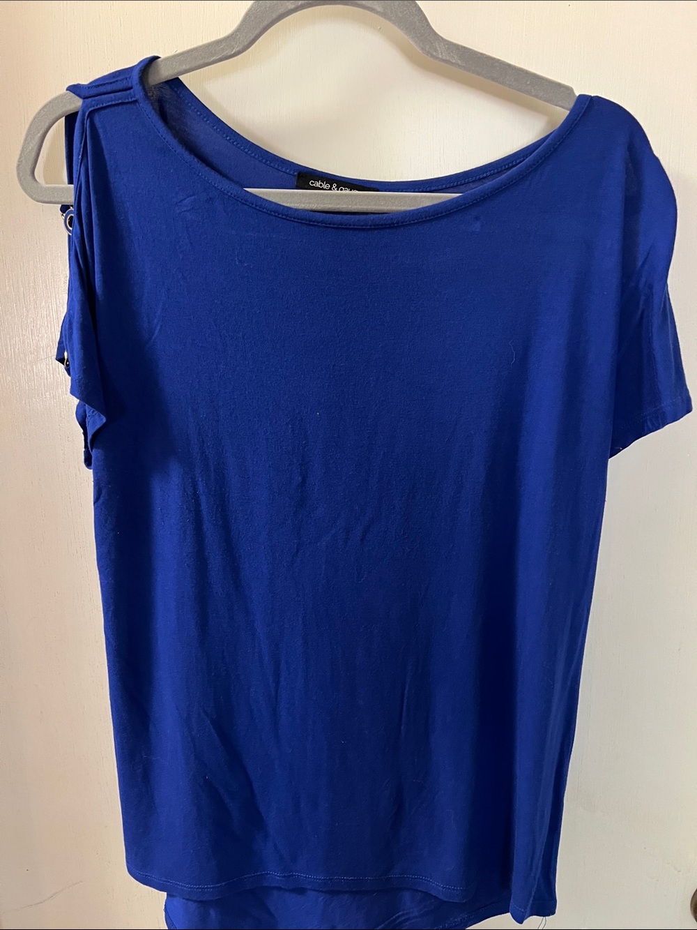 Cable & Gauge Women's Royal Blue Short Sleeve Top